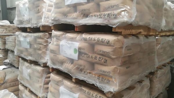 中性爐襯打結材料